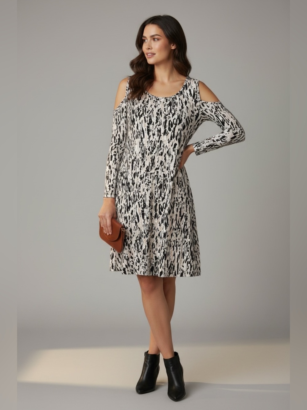 Dana Buchman Black and White Cold-Shoulder Long Sleeve Dress